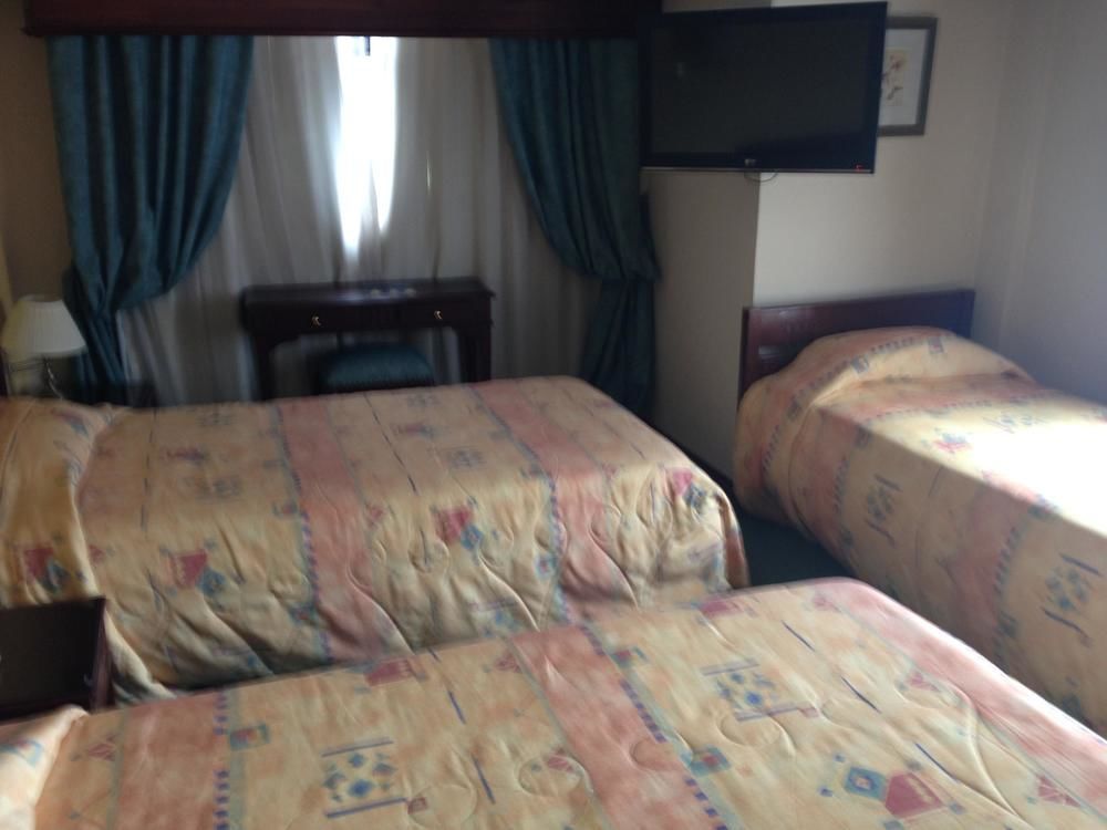 Hotel Florida อัมบาโต ภายนอก รูปภาพ