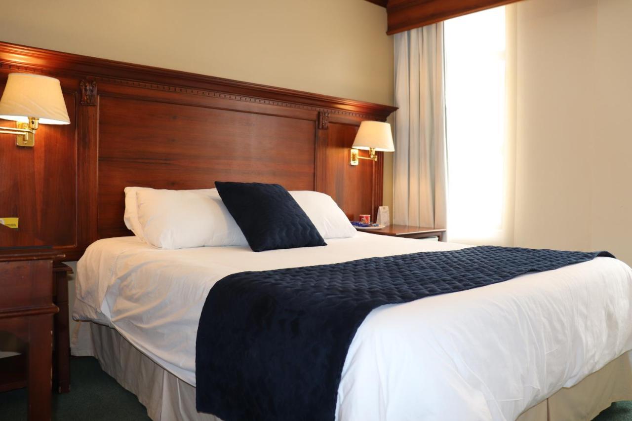 Hotel Florida อัมบาโต ภายนอก รูปภาพ