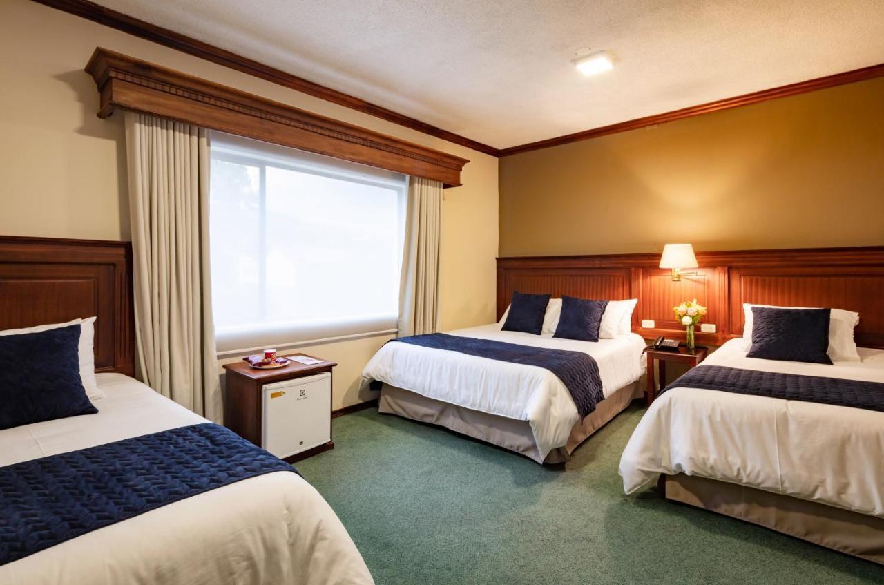 Hotel Florida อัมบาโต ภายนอก รูปภาพ